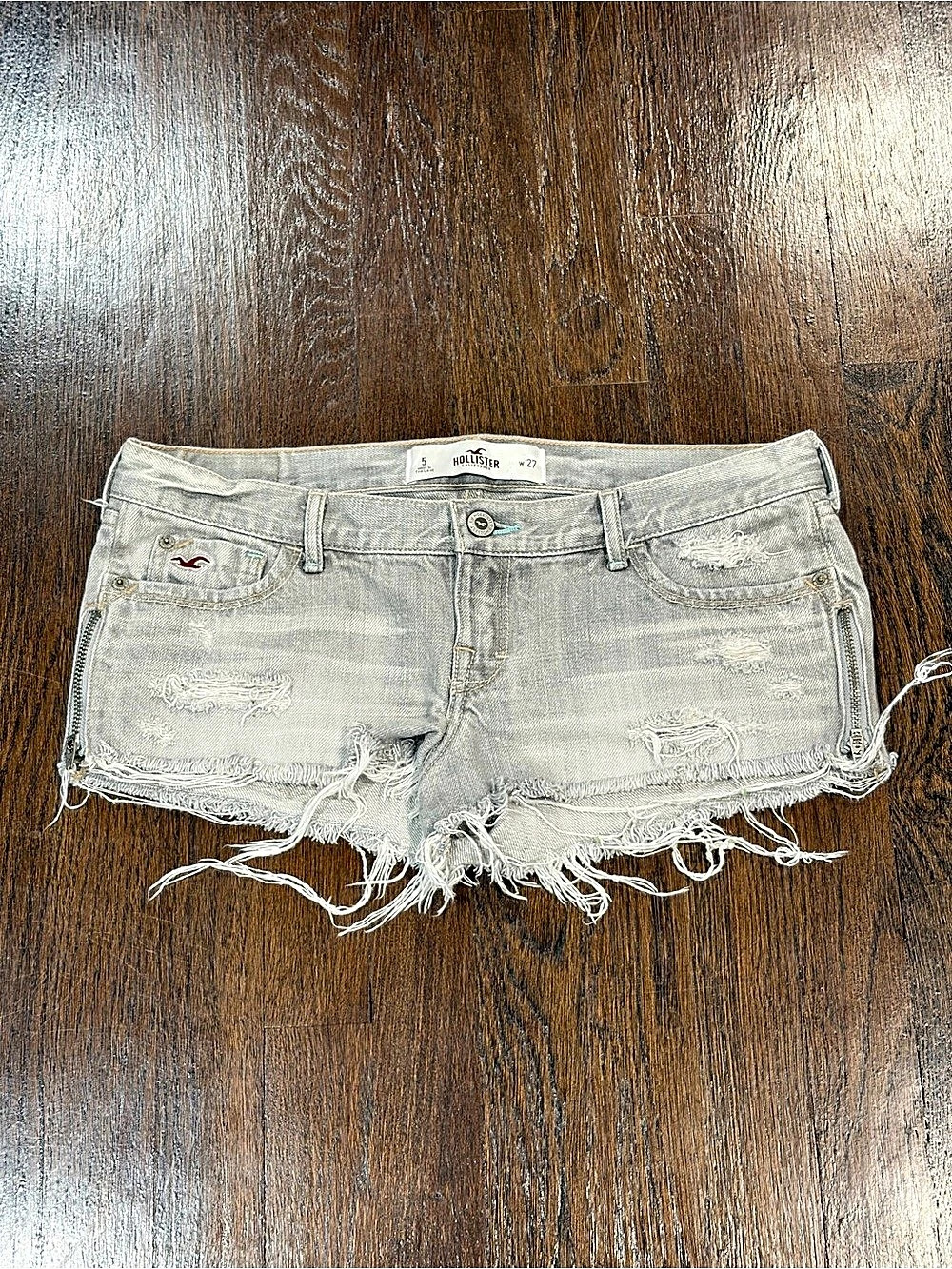 Hollister Distressed Denim Jean Shorts Gray Waist 27 Size 5